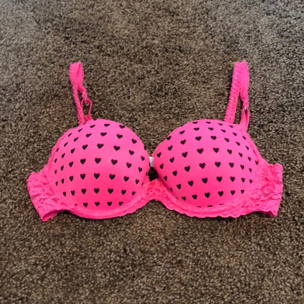 Lace Bra with Heart Print